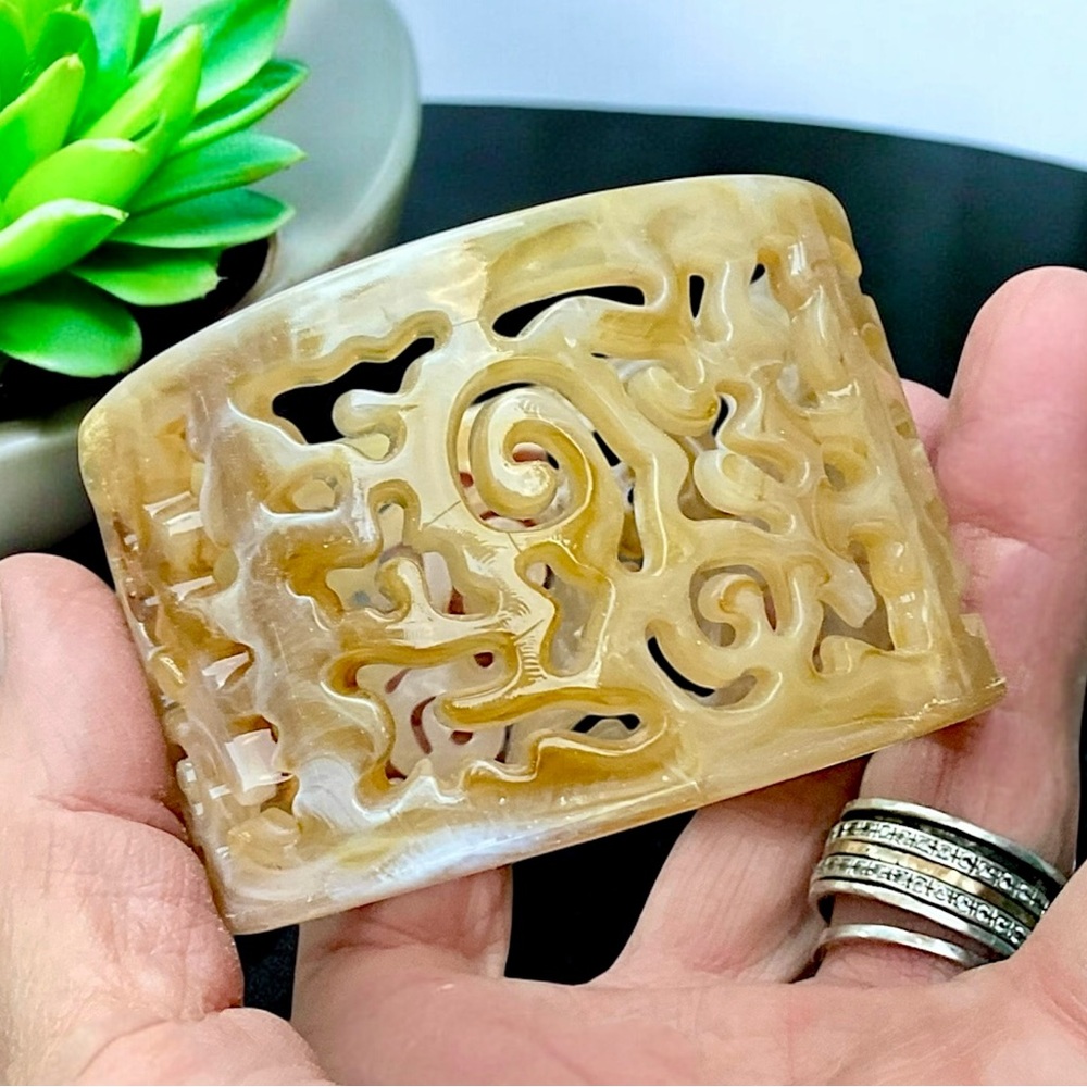 Vintage Carved Lucite Bracelet